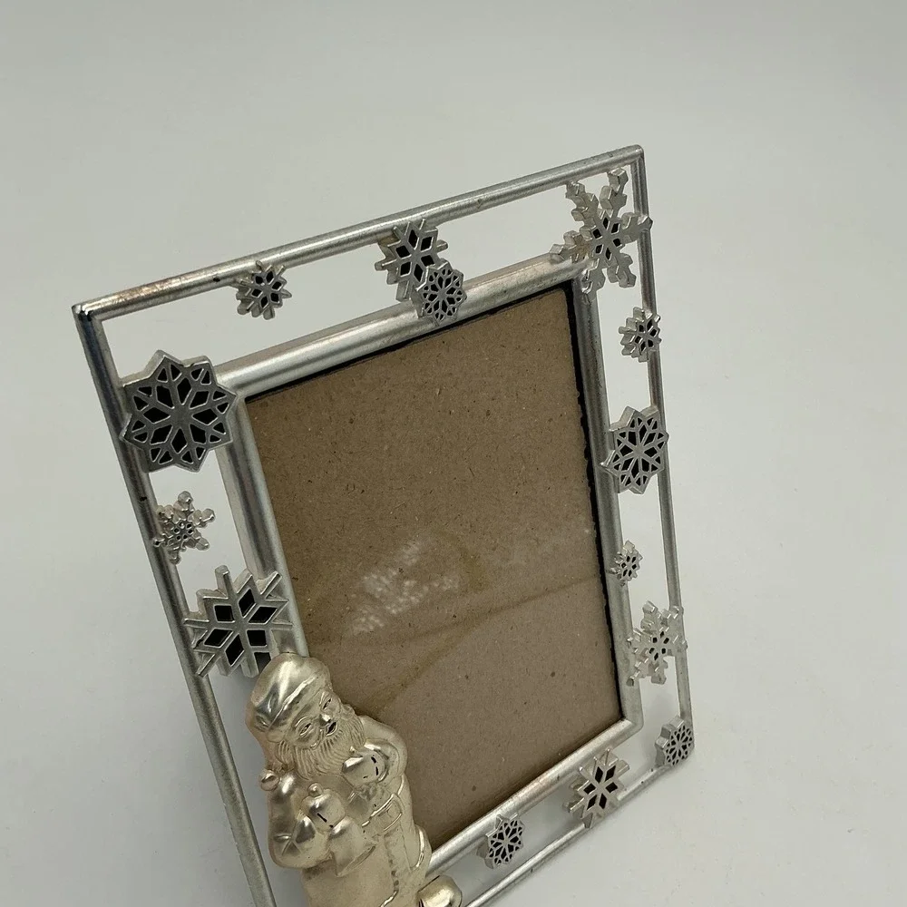 Silver Tone Santa Claus Snowflake Christmas Picture Frame 3.5x5 Holiday Decor